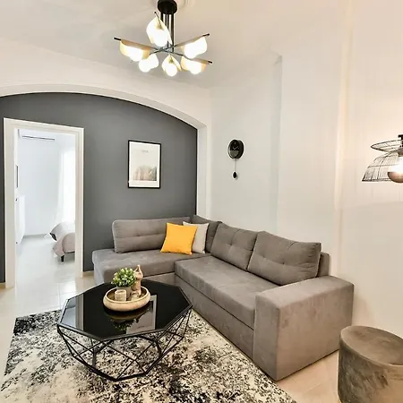 Porto Sea View - A. Svolou 22 *