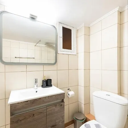 Porto Sea View - A. Svolou 22 *